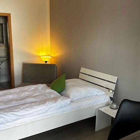 Messe Motel Laatzen Eksteriør billede