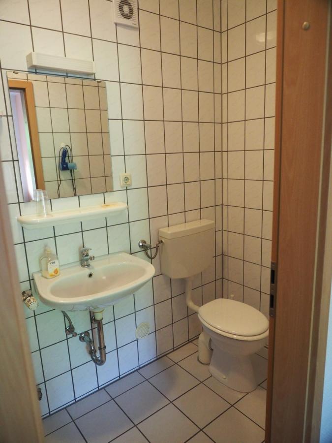 Messe Motel Laatzen Eksteriør billede